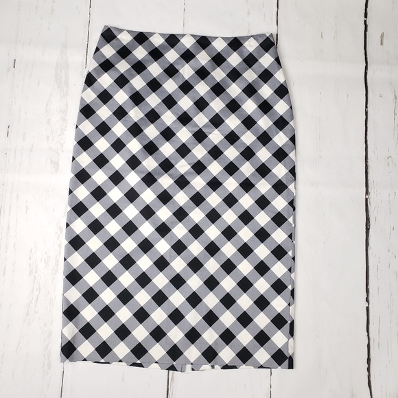 New York & Company Dresses & Skirts - New York and company Gingham Print Pencil